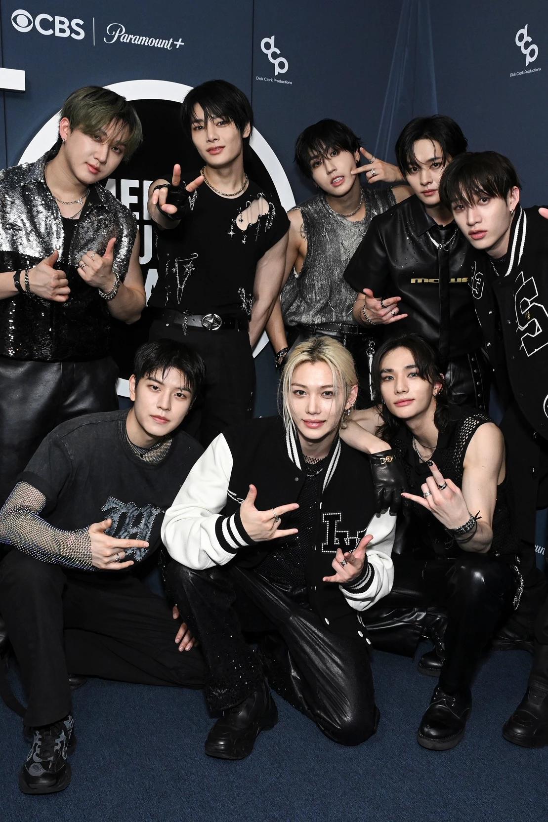 Stray Kids thumbnail