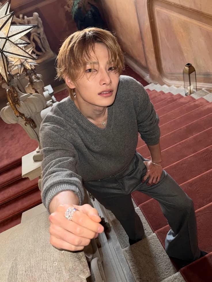 Jeongin thumbnail