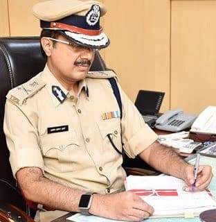 Indian Police Officer thumbnail
