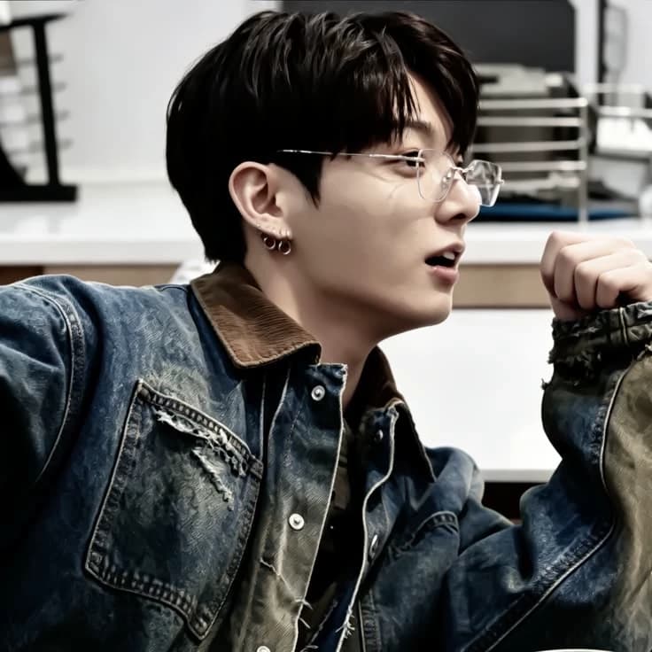 Jeon Jungkook thumbnail