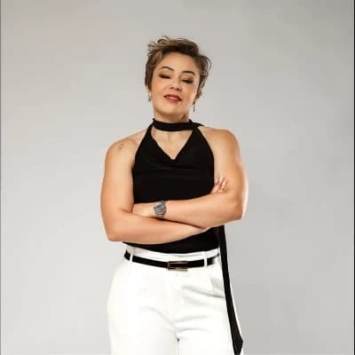 Jackie Nava(Jacqueline Nava Mouett) Ex Boxeadora, Ex Diputada y Analista De TUDN thumbnail
