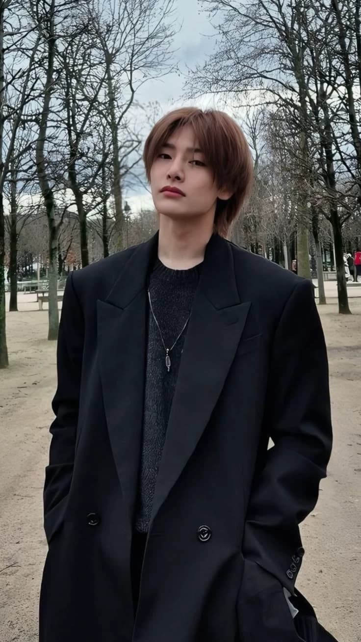 jeongin thumbnail