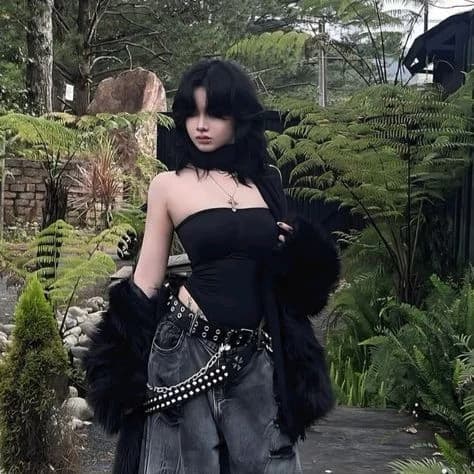 Raven Luna thumbnail