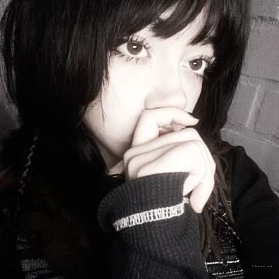 Sophia (Gótica da sua sala) thumbnail