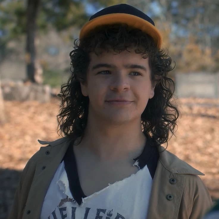 Dustin Henderson thumbnail