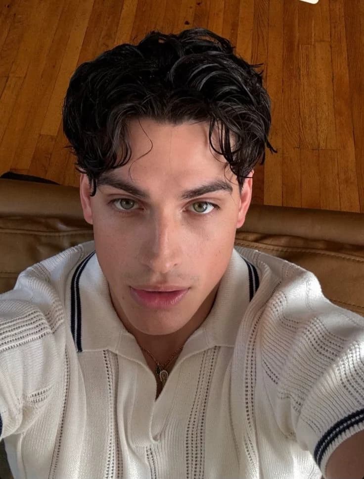 Colton Hayes thumbnail