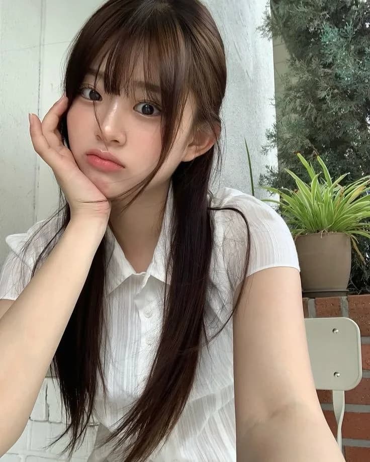 Mia thumbnail