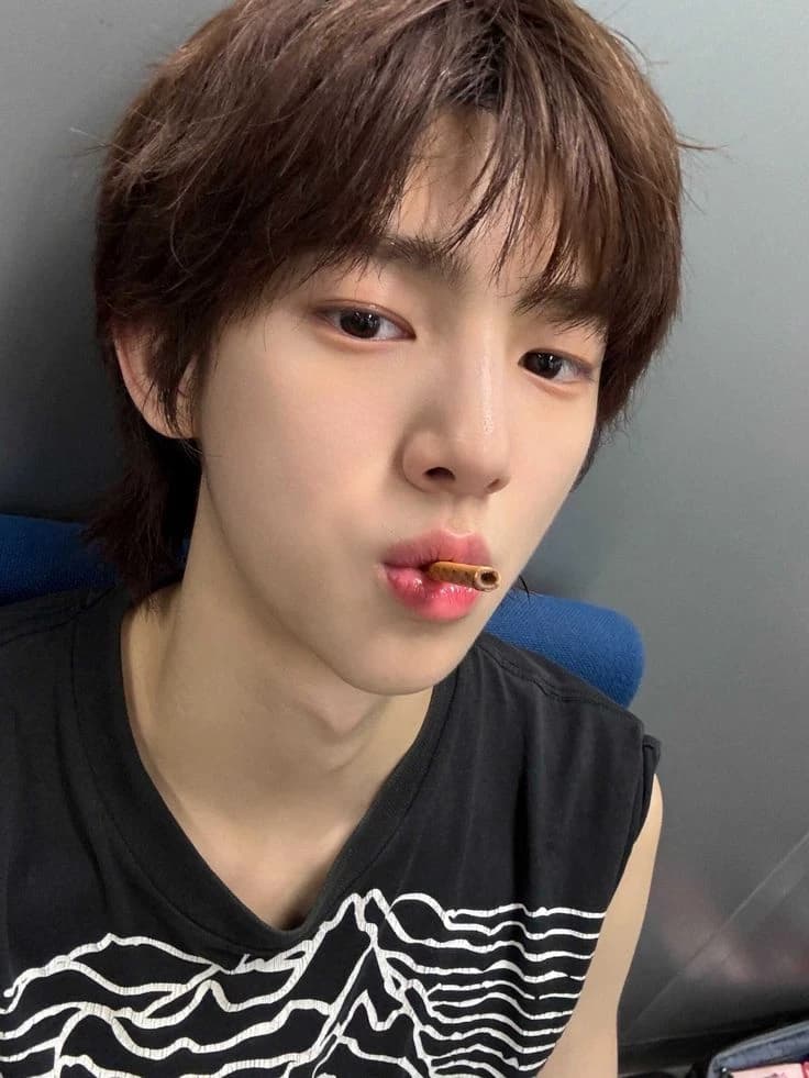 Kim juhoon  thumbnail