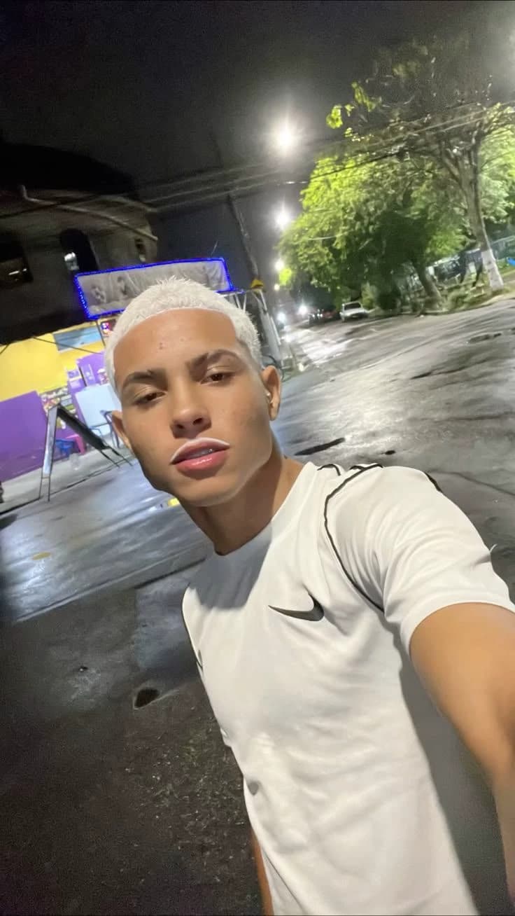Gustavo thumbnail