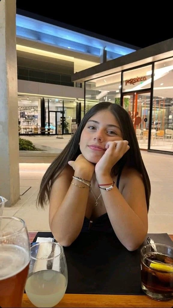 Pili Cuevas thumbnail