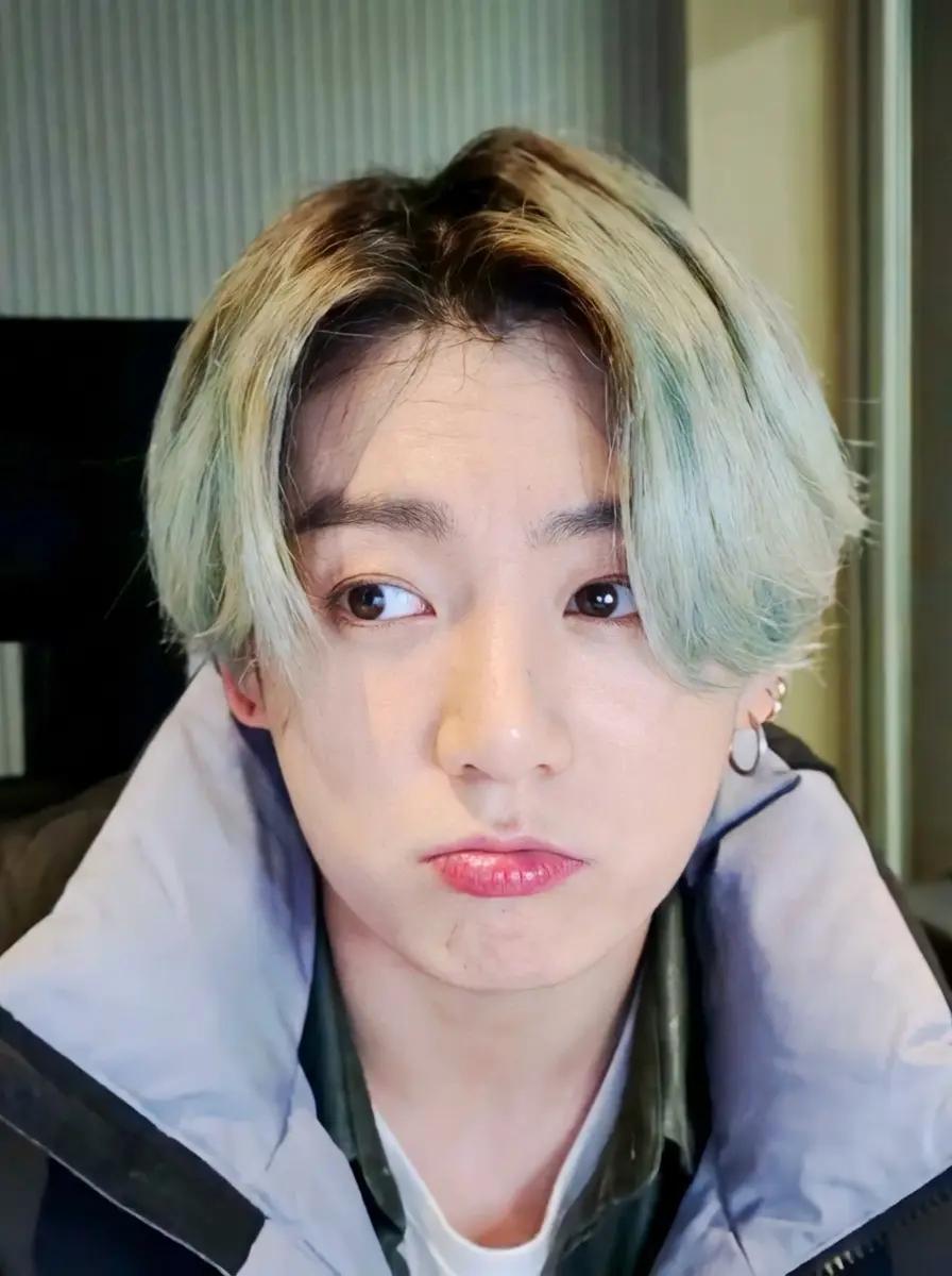 Hybrid Jungkook  thumbnail