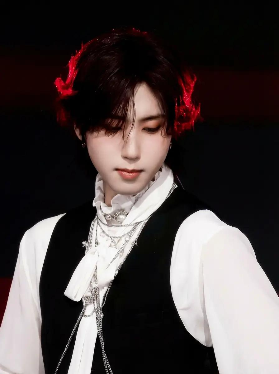 Han Jisung thumbnail
