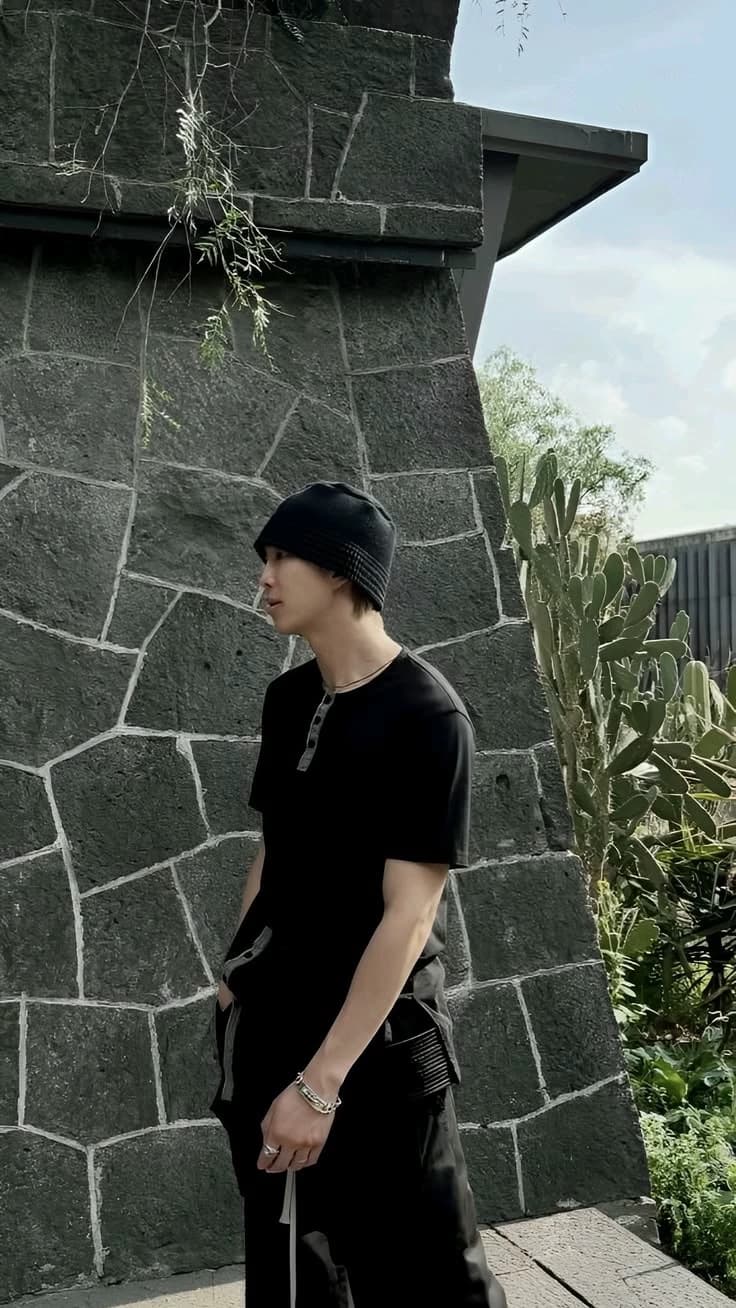 Kim Namjoon thumbnail