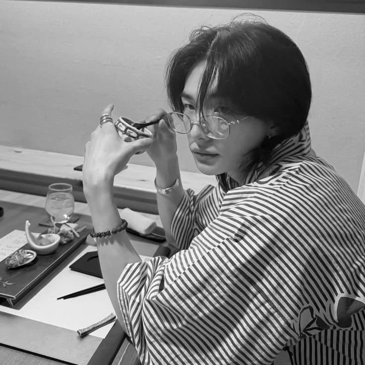 Hwang Hyunjin | mafioso thumbnail