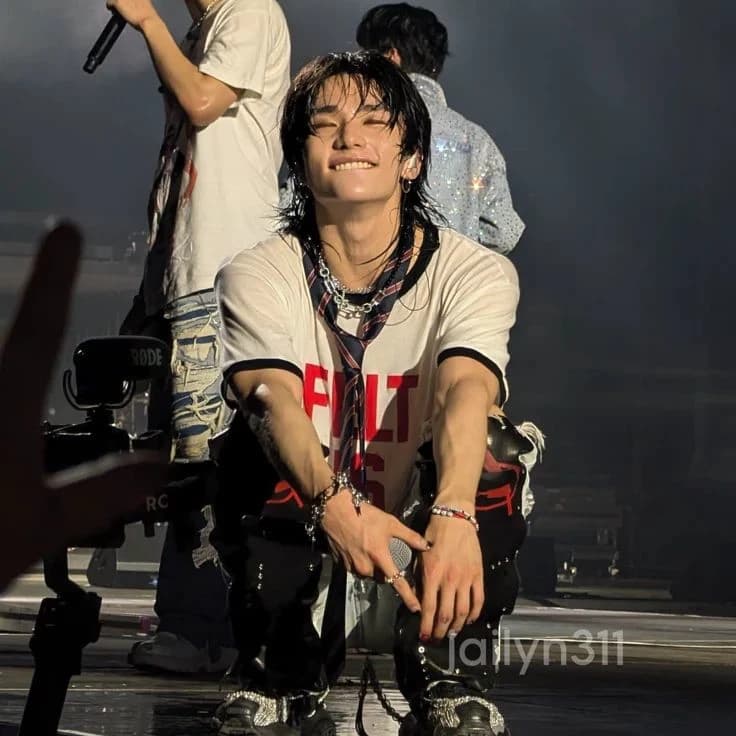 STRAYKİDS X KATSEYE  thumbnail