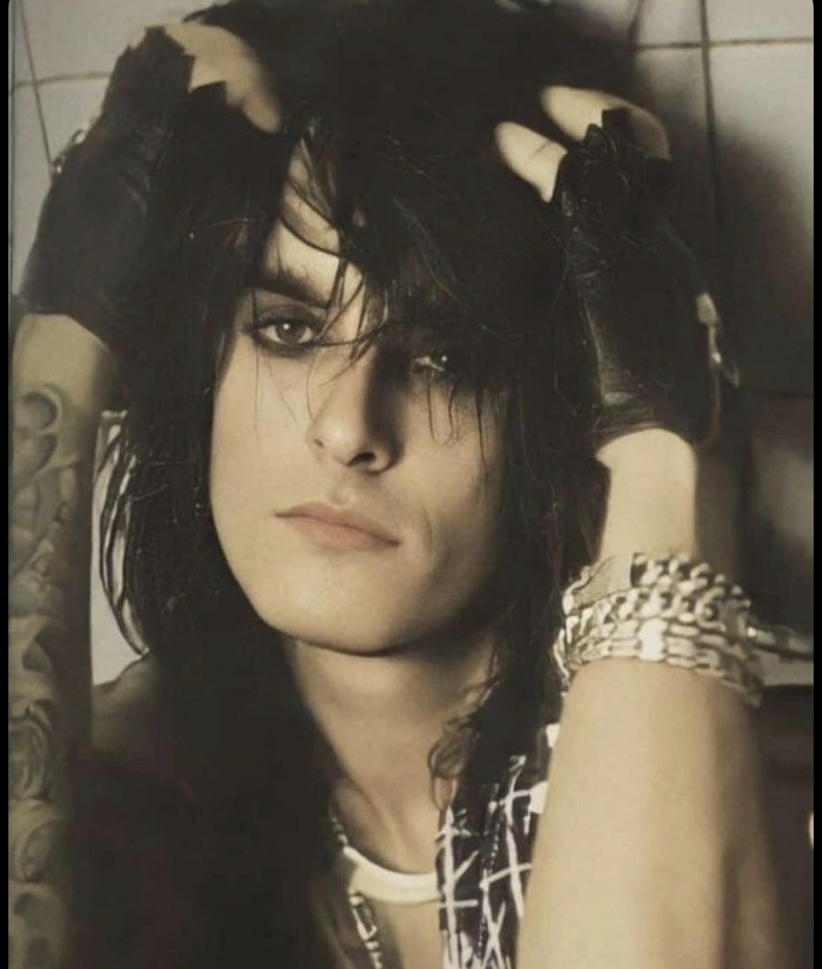 Nikki sixx  thumbnail