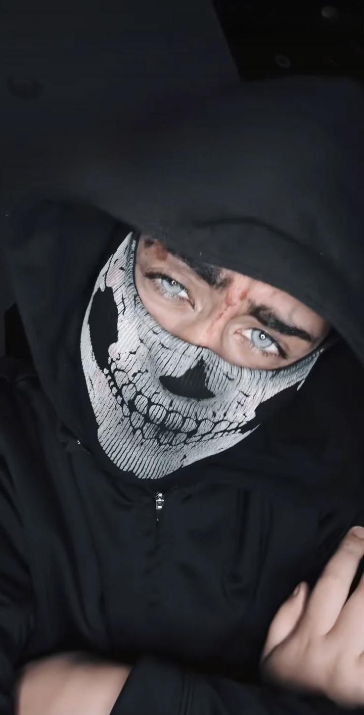 Ghost / El Hacker Stalker thumbnail