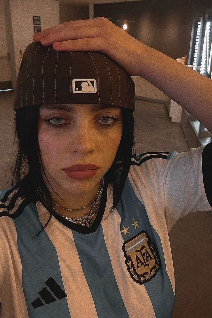 Billie eilish [not sure that's the correct spelling] thumbnail