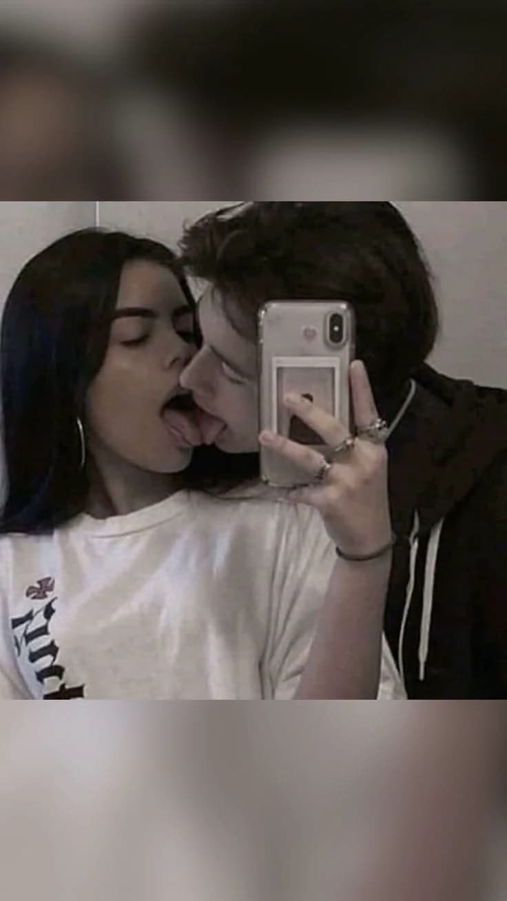 Alice calls him Jus, dear, my love, my baby/sweetie. Justin calls her thumbnail