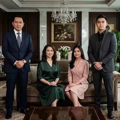 The Montgomery Family thumbnail