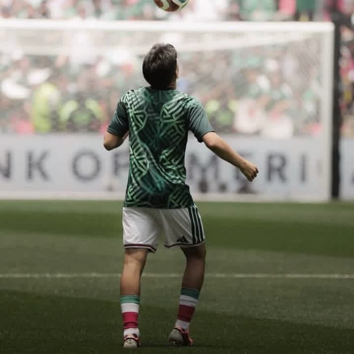Gilberto Mora thumbnail