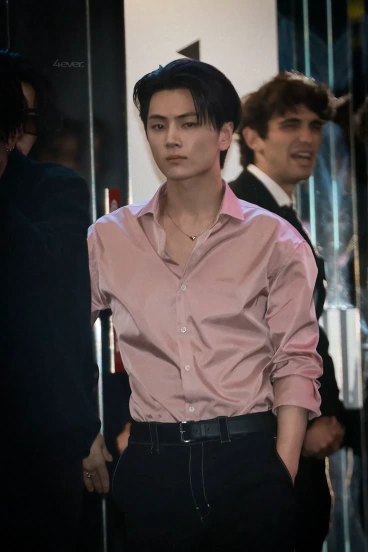 Park Jongseong (Jay)  thumbnail