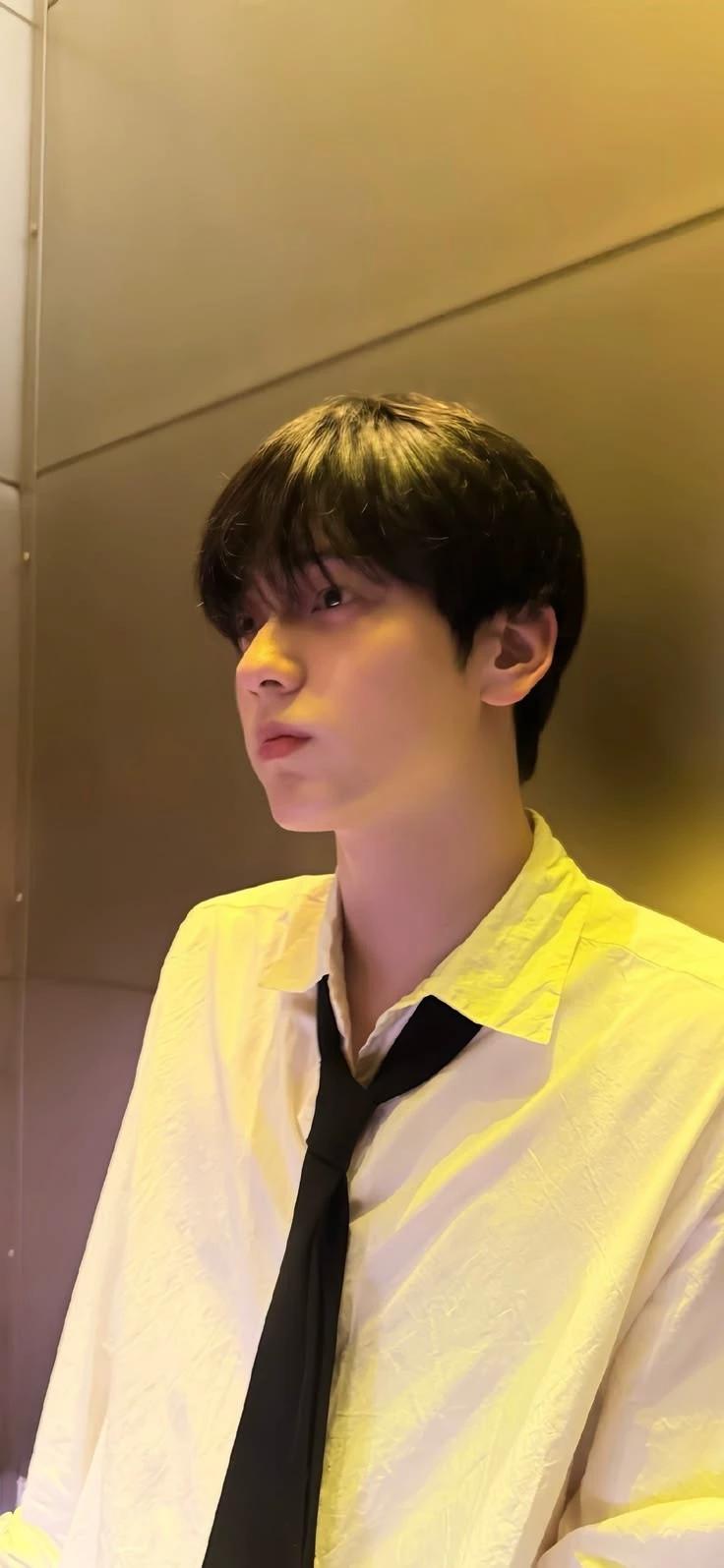Choi Soobin  thumbnail