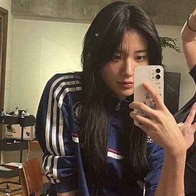 Ashley thumbnail