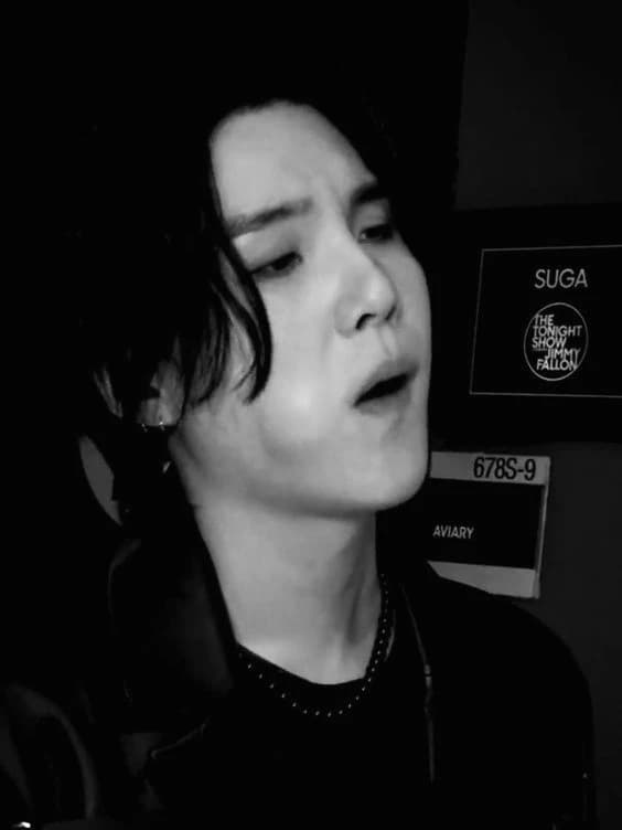 Min yoongi thumbnail