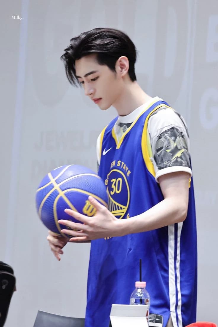 Park Sunghoon thumbnail