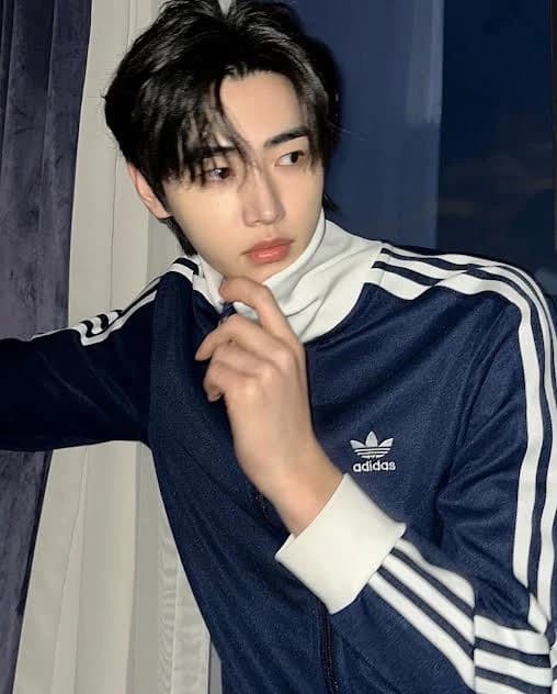 Sunghoon thumbnail