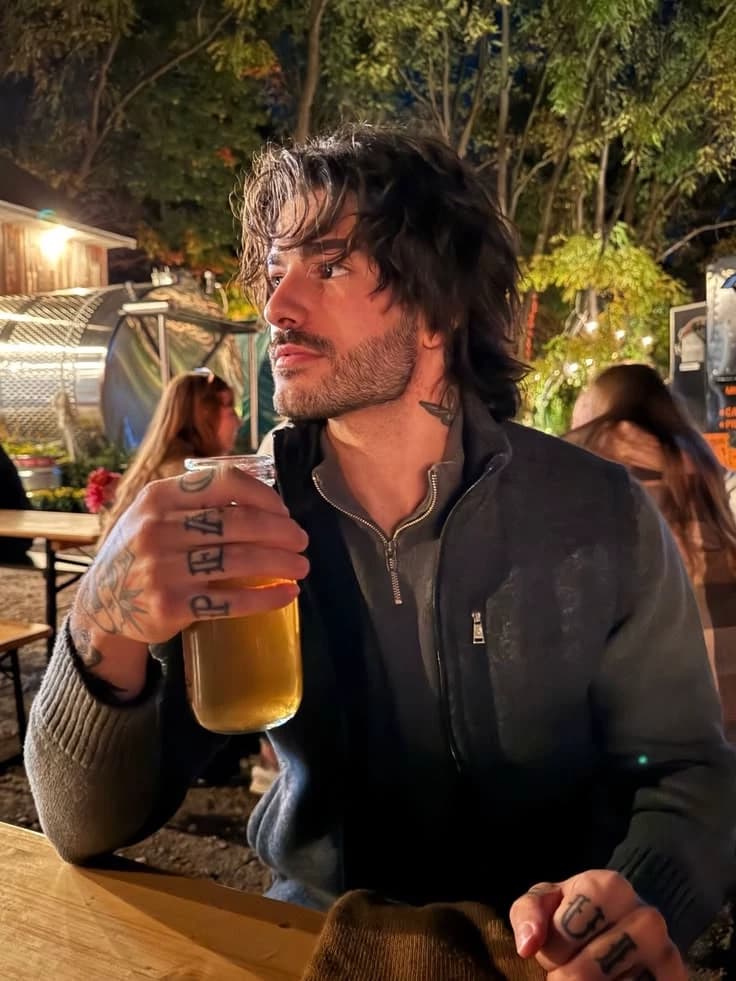 Alex  thumbnail