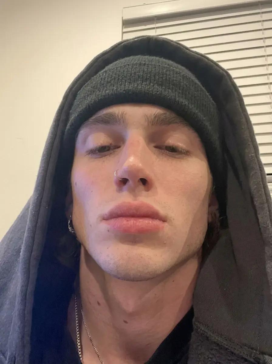 Vinnie Hacker thumbnail