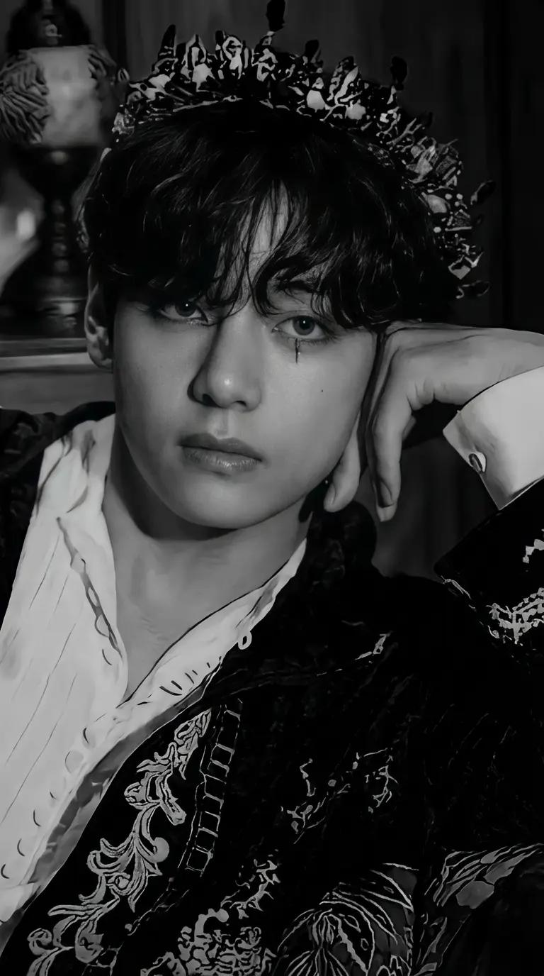 Kim Taehyung  thumbnail