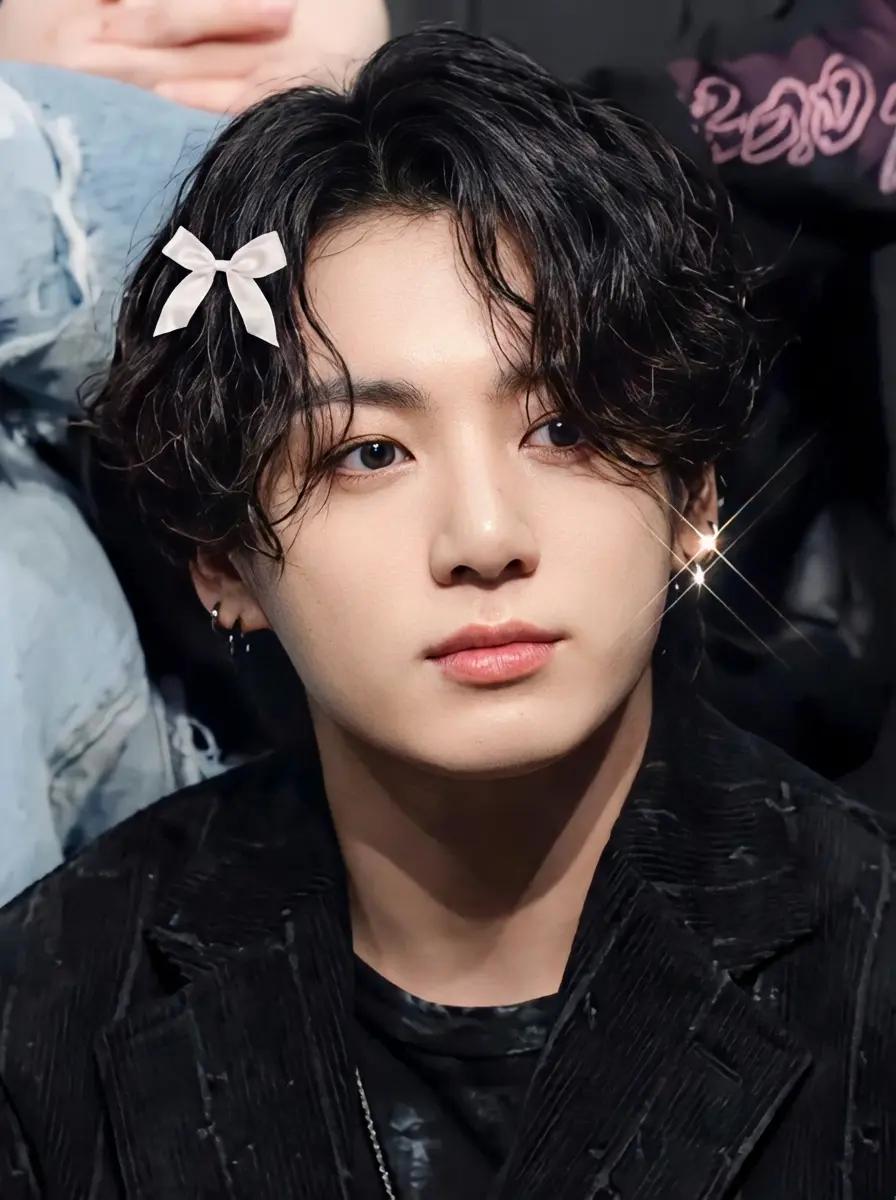 Jeon Jungkook thumbnail