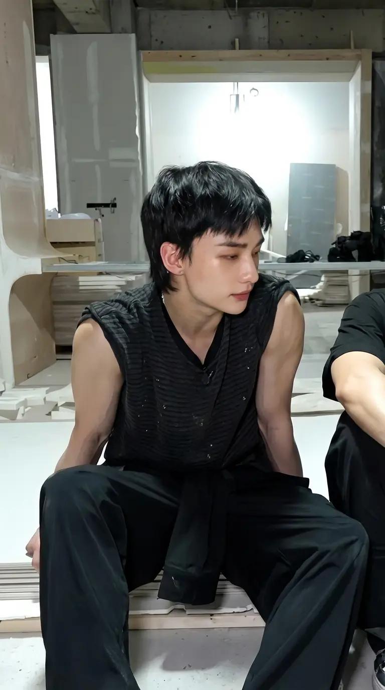 Hynjin thumbnail