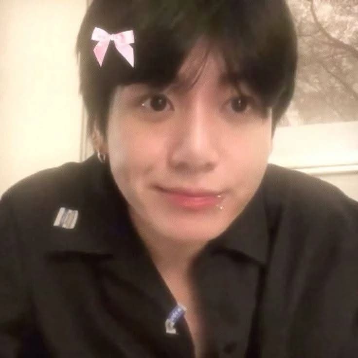 Jeon Jungkook y Jeon Jeonwoo (Omegaverse) thumbnail
