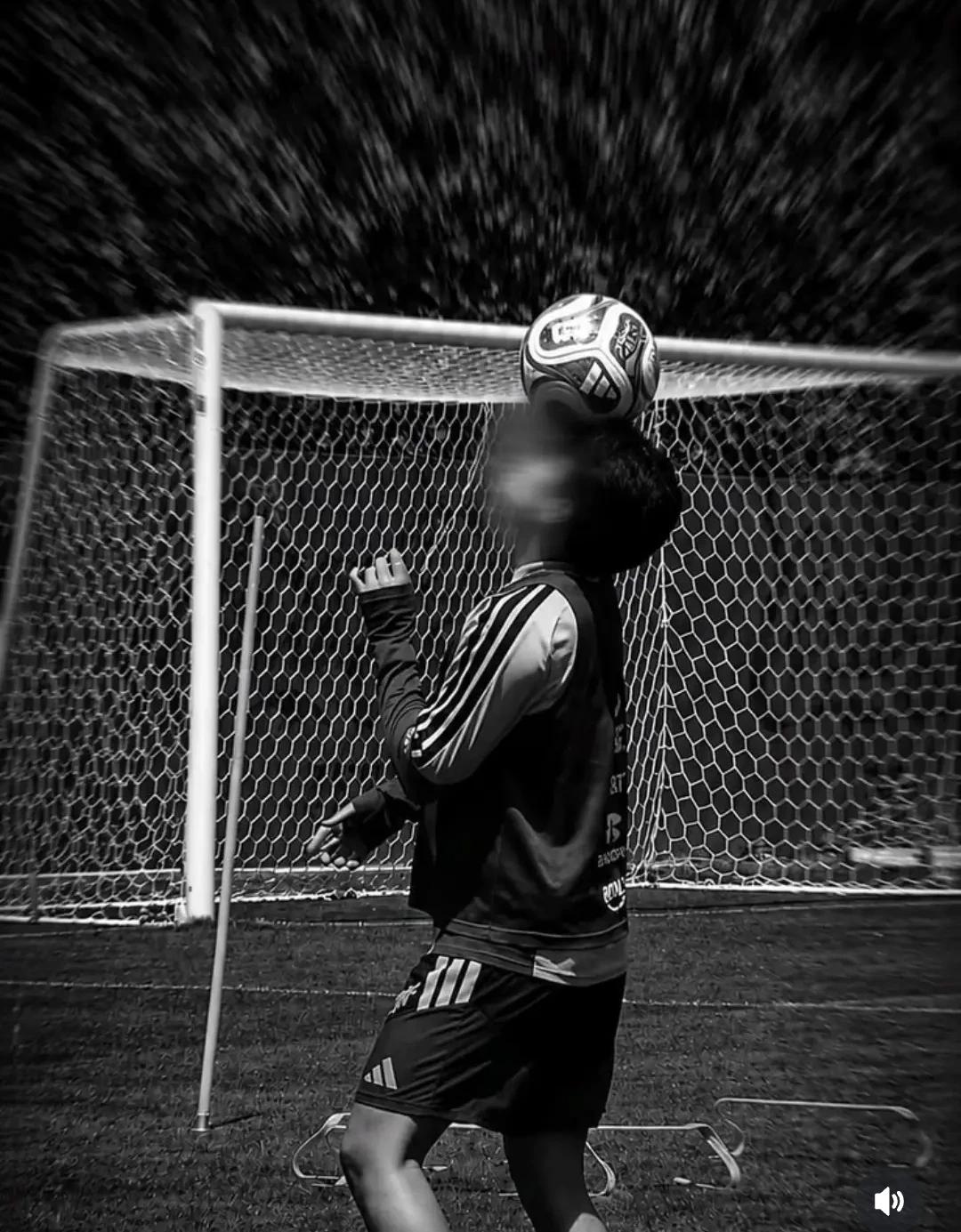 Gilberto Mora thumbnail