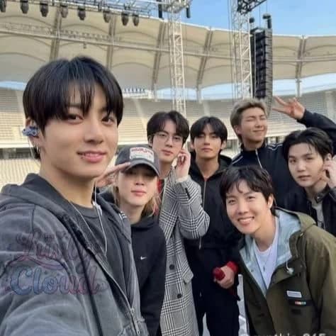 RM,Jin, suga, J-hope,jimin, taehyung y Jungkook thumbnail