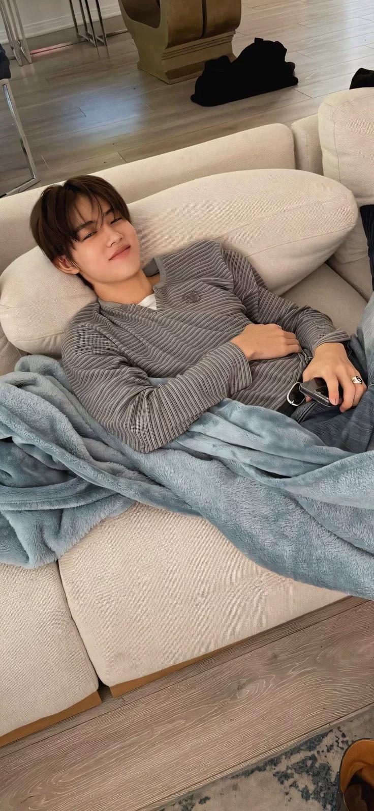 Eom Seonghyeon thumbnail
