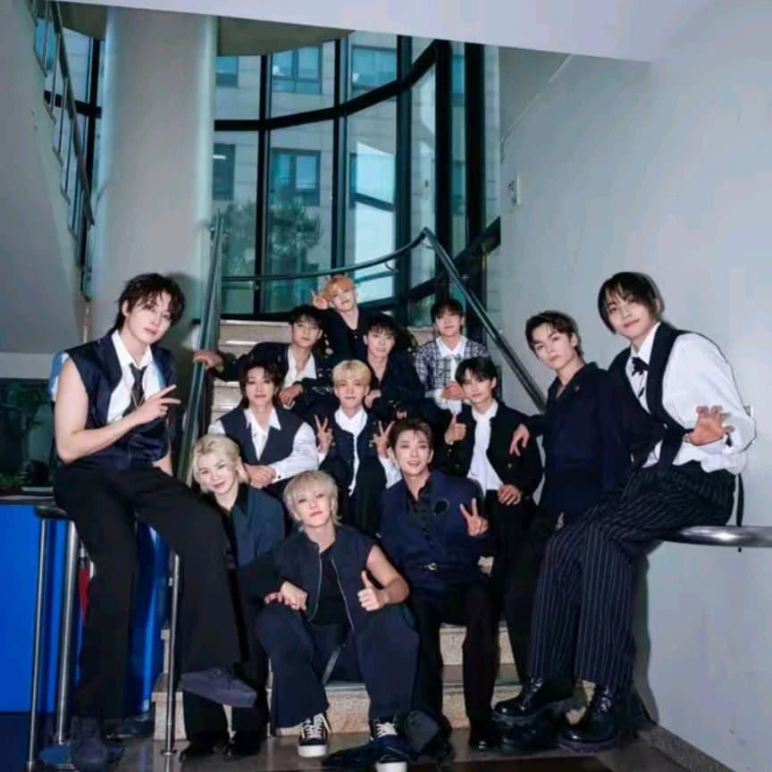 Seventeen thumbnail