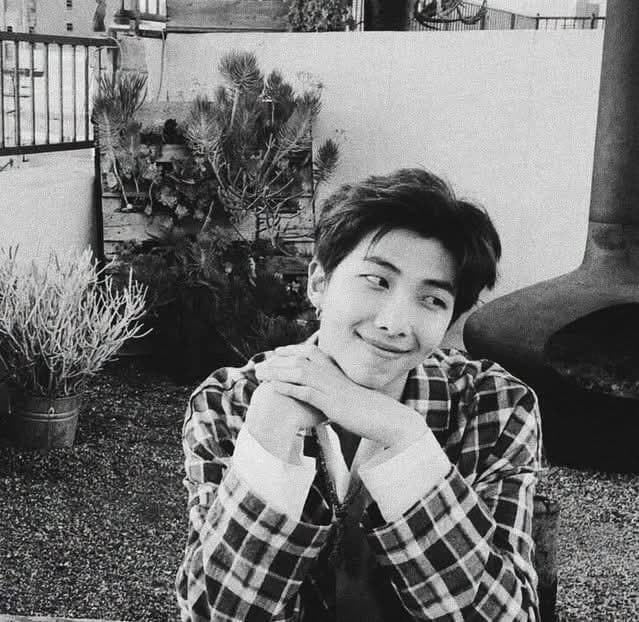 Kim Namjoon thumbnail