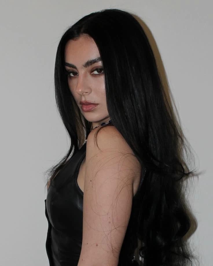 Charli xcx thumbnail