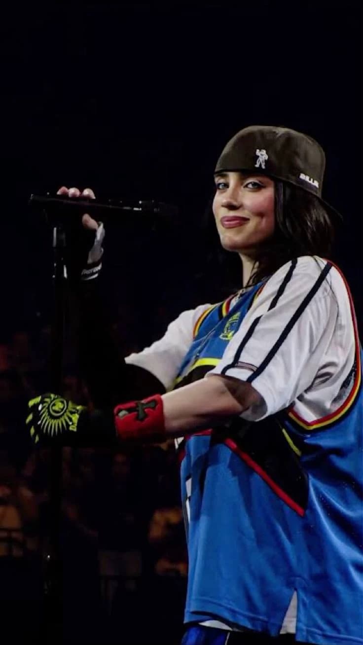 billie eilish (tour) thumbnail