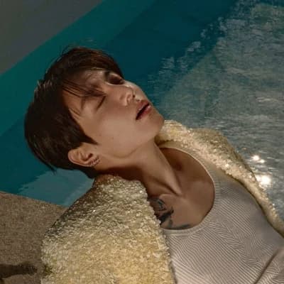 Jeon Jungkook thumbnail