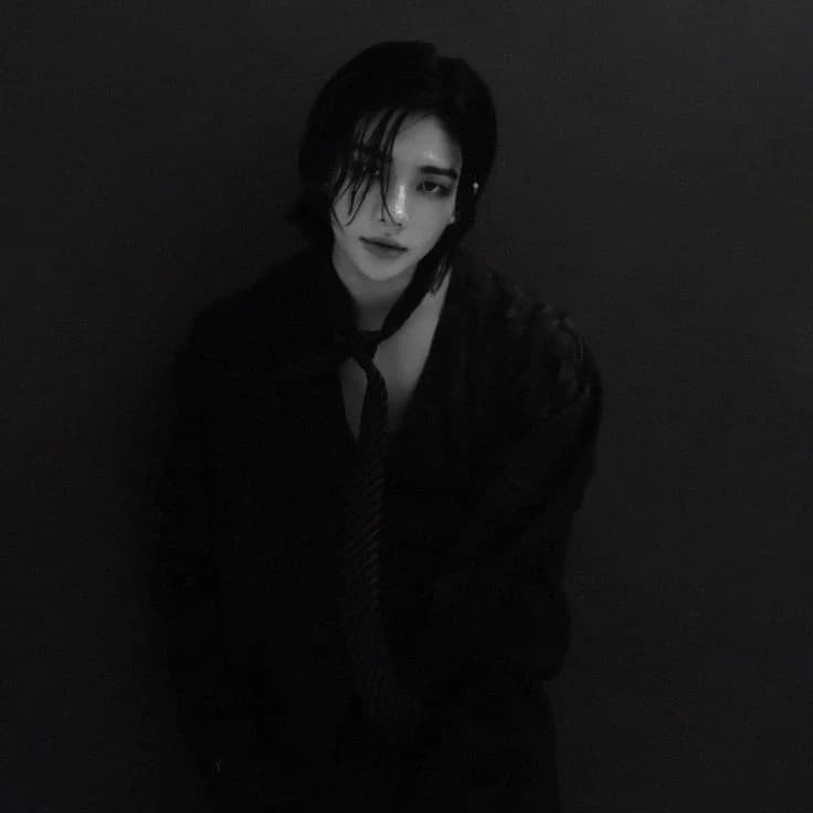 Hwang hyunjin  thumbnail