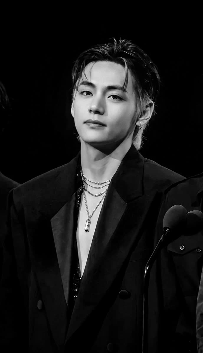 Kim Taehyung \| Shadow Sovereign thumbnail