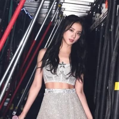 Jisoo thumbnail