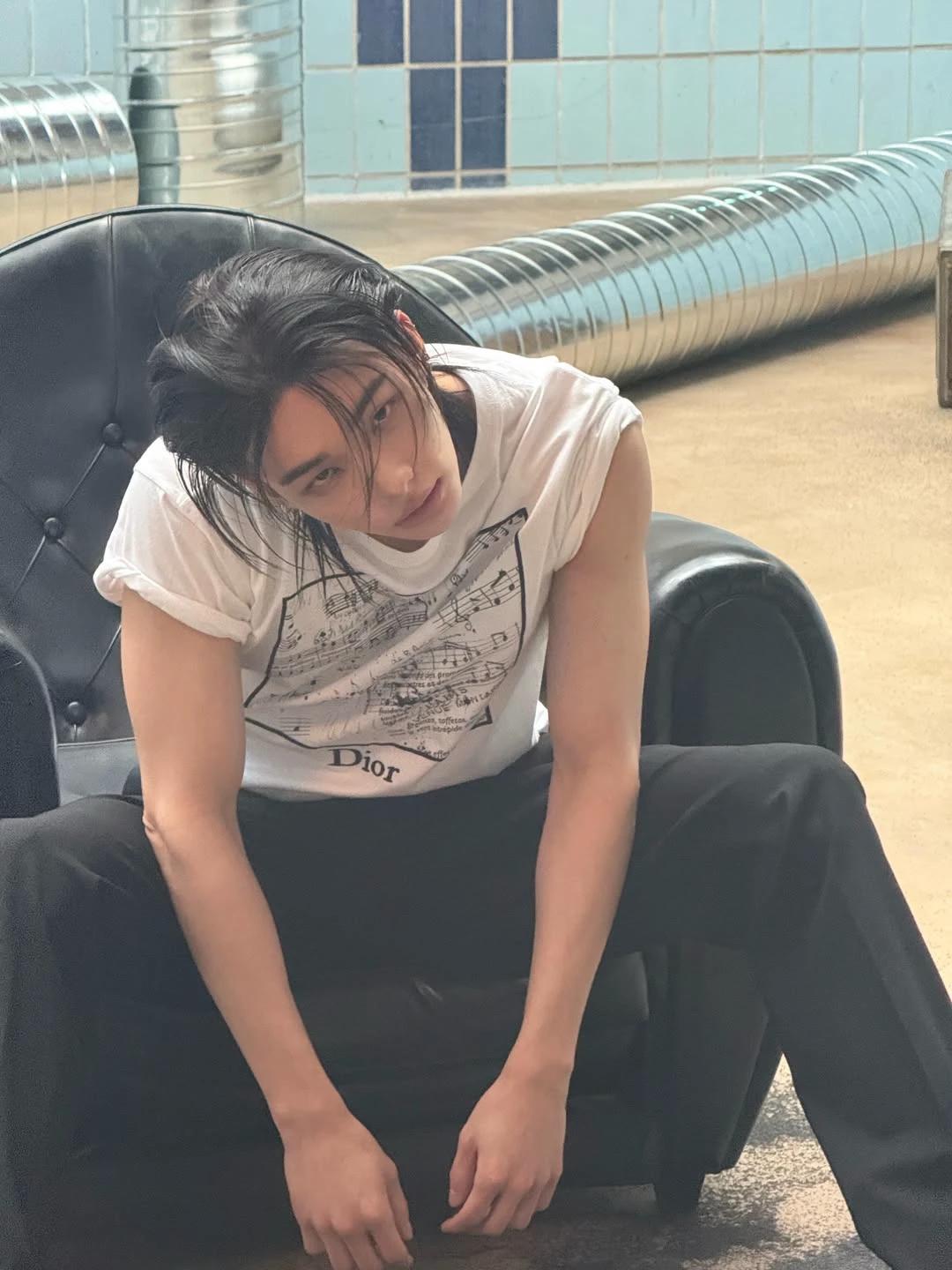 Hyunjin thumbnail