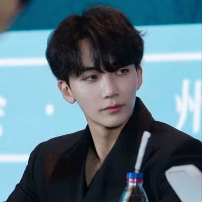 Yoon Jeonghan thumbnail